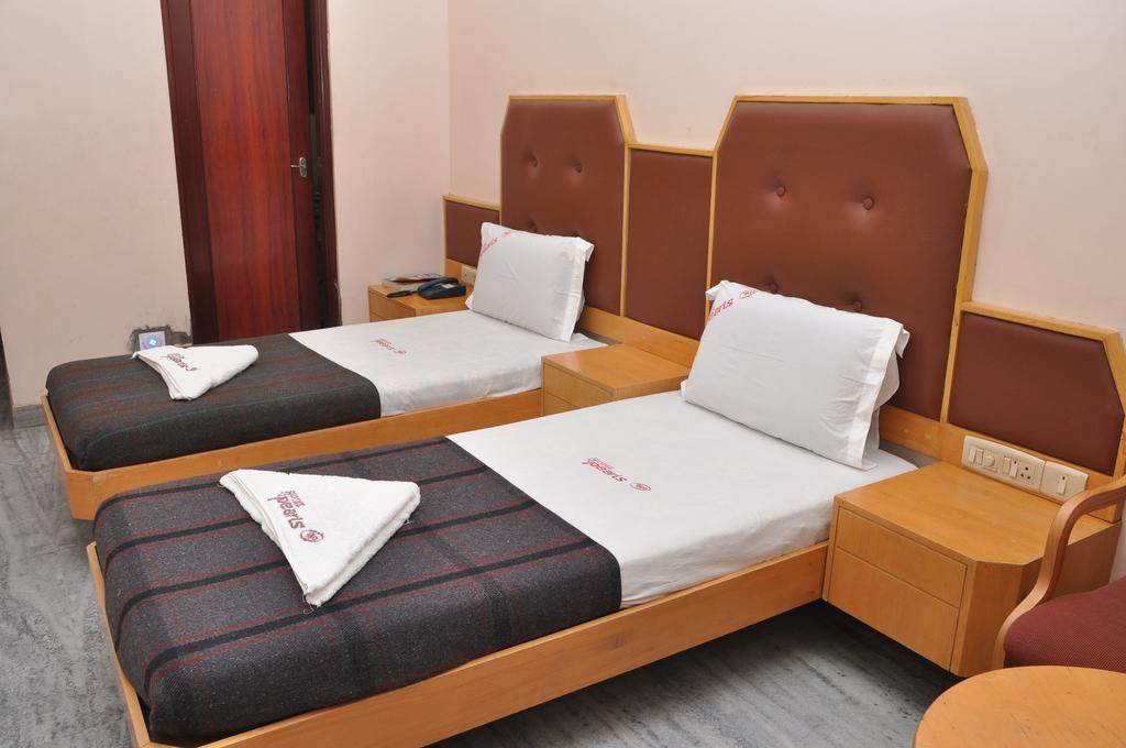 Hotel Pearls Madurai Cameră foto